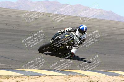 media/May-14-2022-SoCal Trackdays (Sat) [[7b6169074d]]/Bowl (1120am)/